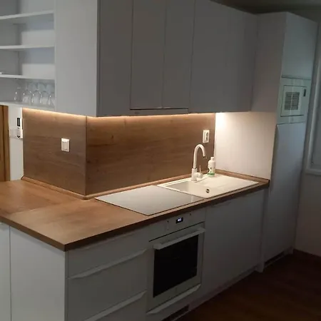 Apartmánový Dom Rodiny Böjtös Patince