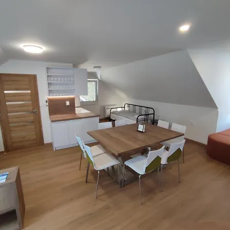 Apartmánový Dom Rodiny Böjtös Patince