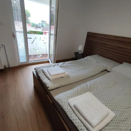 Apartmanovy Dom Rodiny Boejtoes *