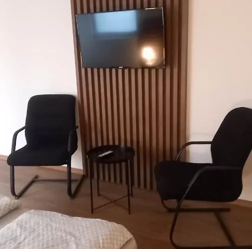 Apartmanovy Dom Rodiny Boejtoes