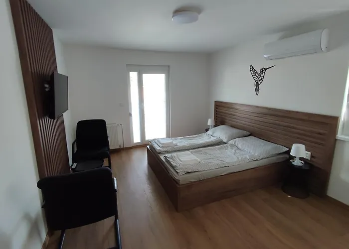 아파트 Apartmanovy Dom Rodiny Boejtoes *